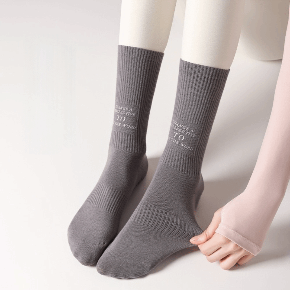 カジュアルな滑り止めヨガソックス、ソフトなレタープリント入り - Medias Para Pilates Y Yoga のレビューと価格